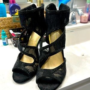 Never worn size 7 Jessica Simpson black heels